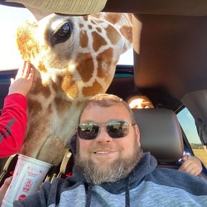 Meet your Posher, Bud